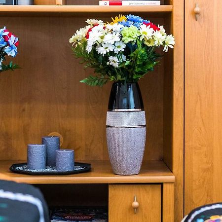 Rentplanet - Apartament Topolowa Красков Екстериор снимка