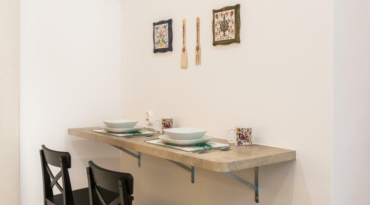 Rentplanet - Apartament Topolowa Красков Екстериор снимка